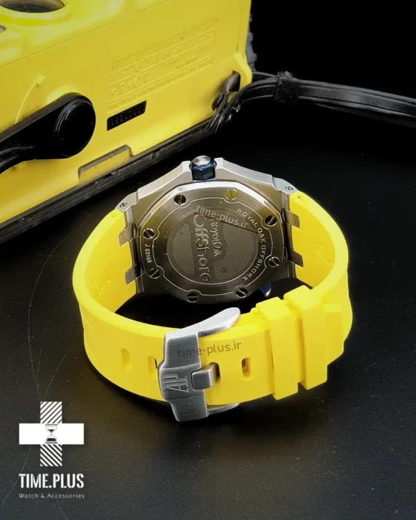 ساعت مچی مردانه ادمارپیگه زرد