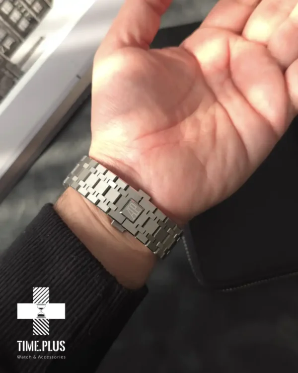 ساعت مچی مردانه ادمارپیگه سرمه ای کم رنگ