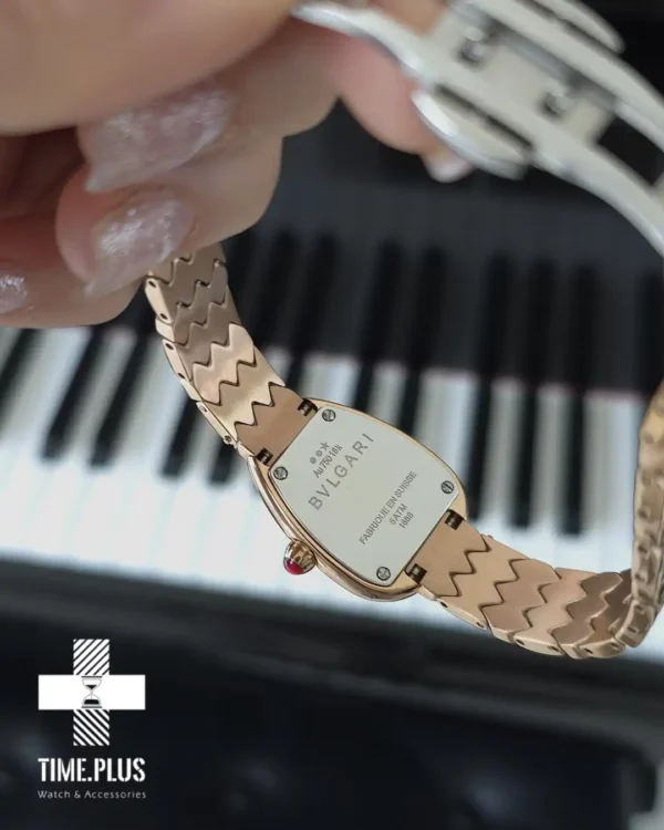 ساعت مچی زنانه بولگاری مدل سرپنتی سدتوری رزگلد