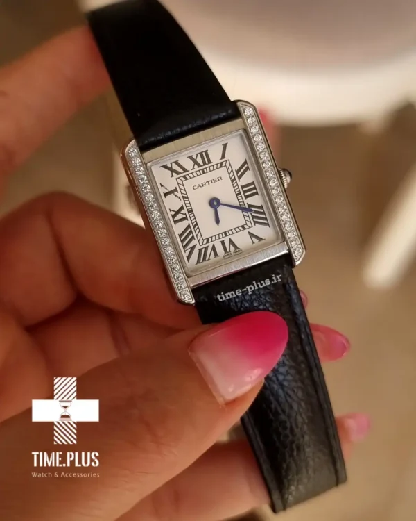 ساعت مچی زنانه کارتیه مدل تانک نقره ای
