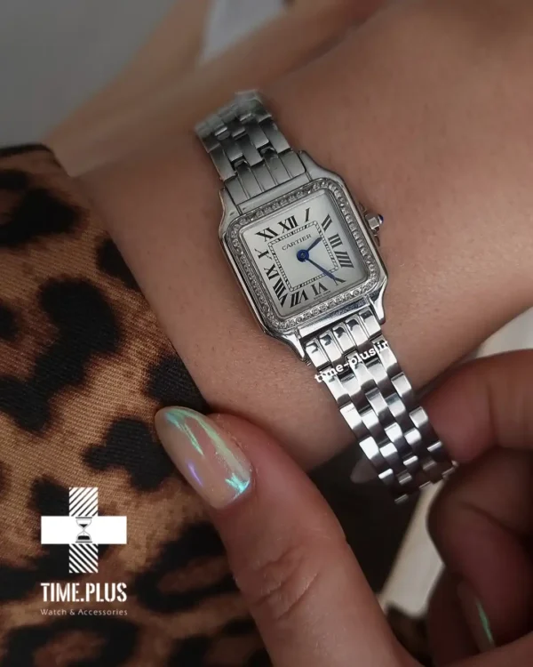 ساعت مچی زنانه کارتیه مدل panthere نقره ای