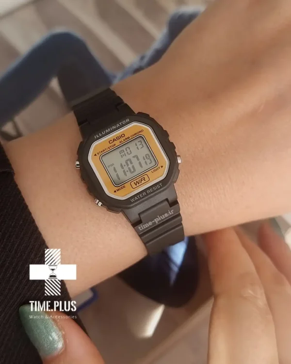 ساعت مچی زنانه کاسیو مدل LA-20WH-9ADF مشکی