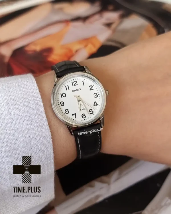 ساعت مچی زنانه کاسیو مدل LTP-1303L-7BVDF نقره ای
