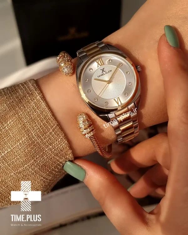 ساعت مچی زنانه دنیل کلین مدل DK-1.13398-4 نقره ای و طلایی