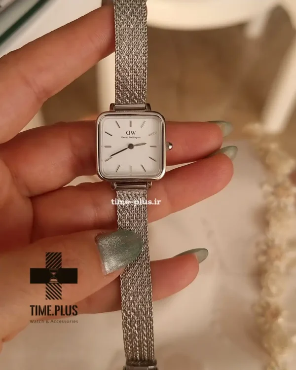 ساعت مچی زنانه دنیل ولینگتون مدل Quadro Pressed نقره ای