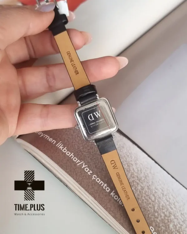 ساعت مچی زنانه دنیل ولینگتون نقره ای