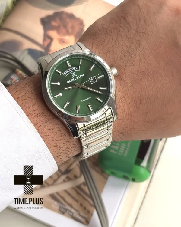 ساعت مچی مردانه دنیل کلین مدل DK.1.13674-3 سبز