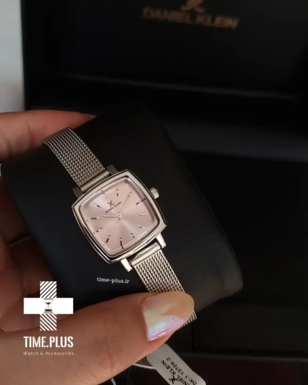 ساعت مچی زنانه دنیل کلین مدل DK.1.13726-2 نقره ای