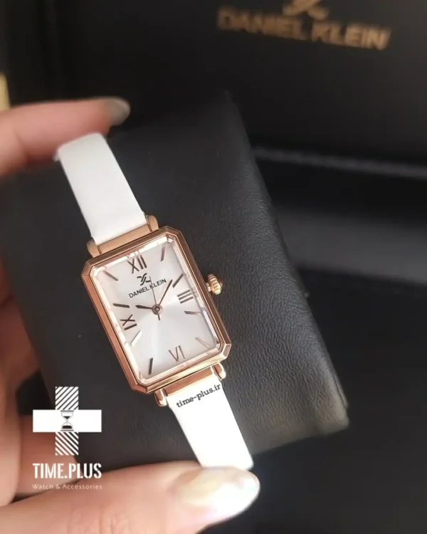 ساعت مچی زنانه دنیل کلین مدل DK .1.13935-5 رزگلد
