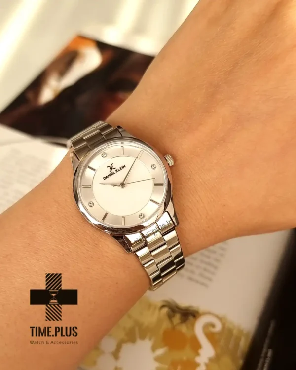 ساعت مچی زنانه دنیل کلین مدل DK-1.13455-1 نقره ای