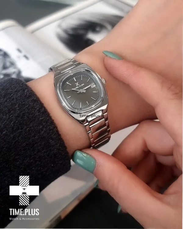 ساعت مچی زنانه دنیل کلین مدل DK .1.13774-5 نقره ای