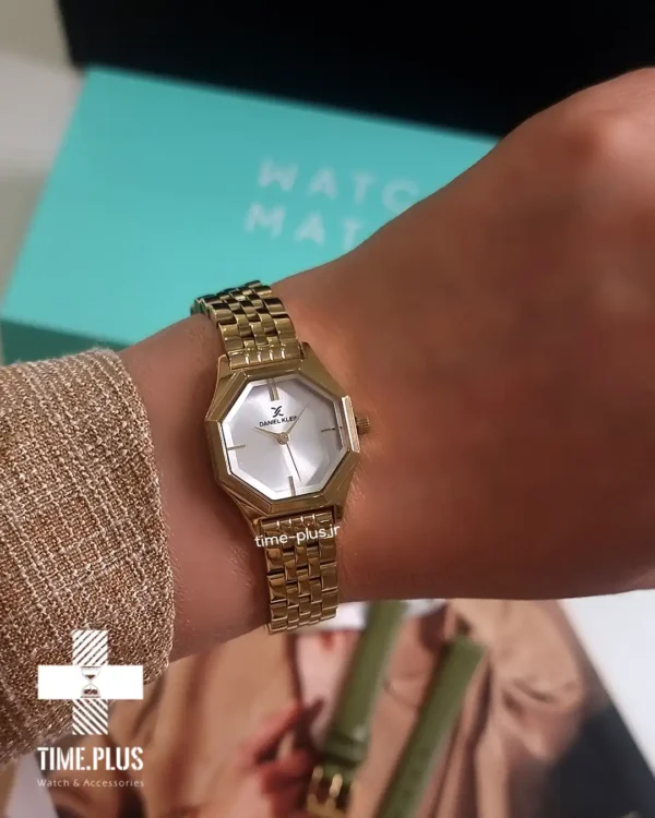 ساعت مچی زنانه دنیل کلین مدل DK.1.13587-2 طلایی