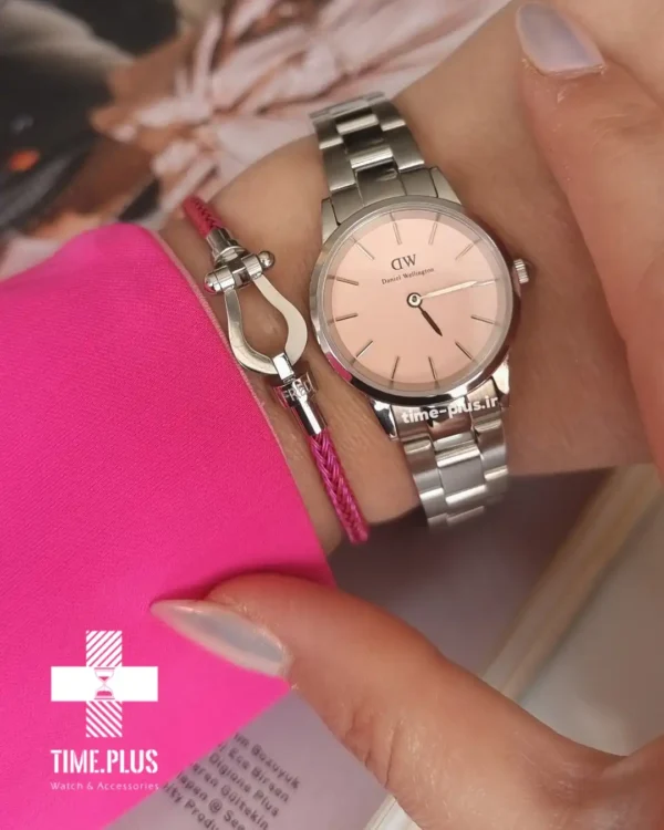 ساعت مچی زنانه دنیل ولینگتون نقره ای