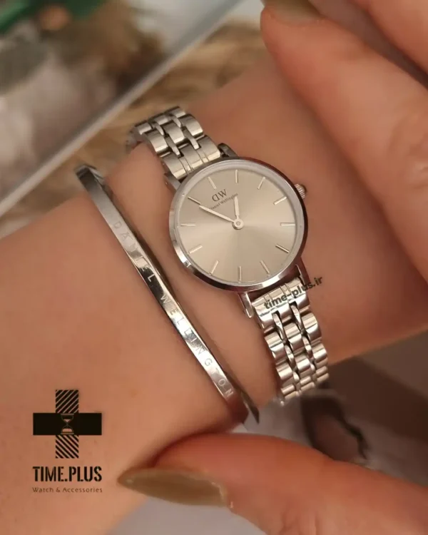 ساعت مچی زنانه دنیل ولینگتون نقره ای