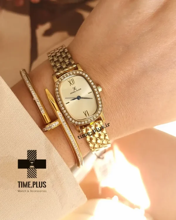 ساعت مچی زنانه دنیل کلین مدل DK-1.13942-2 طلایی
