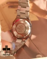 ساعت مچی زنانه الگانس نقره ای طلایی