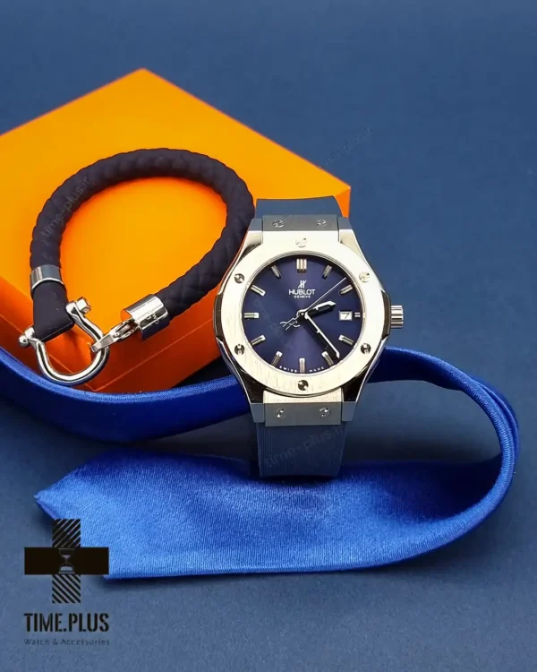 ساعت مچی زنانه هوبلو مدل کلاسیک فیوژن سرمه ای