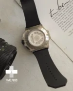 ساعت مچی مردانه هوبلو مدل sang bleu cornogrph نقره ای مشکی