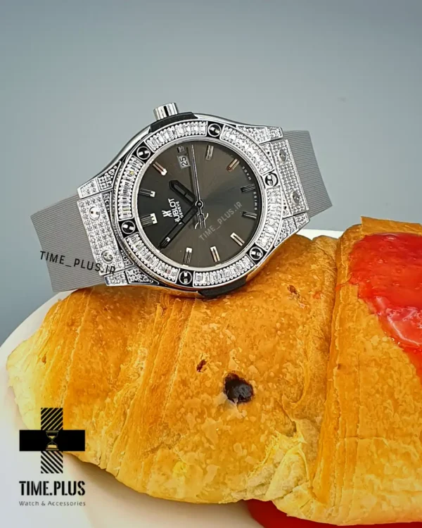 ساعت مچی زنانه هوبلو طوسی