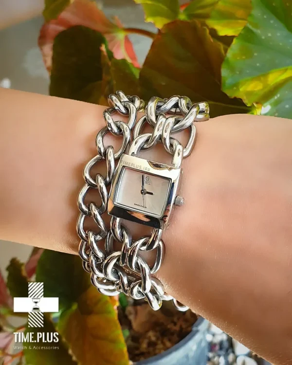 ساعت مچی زنانه نقره‌ای