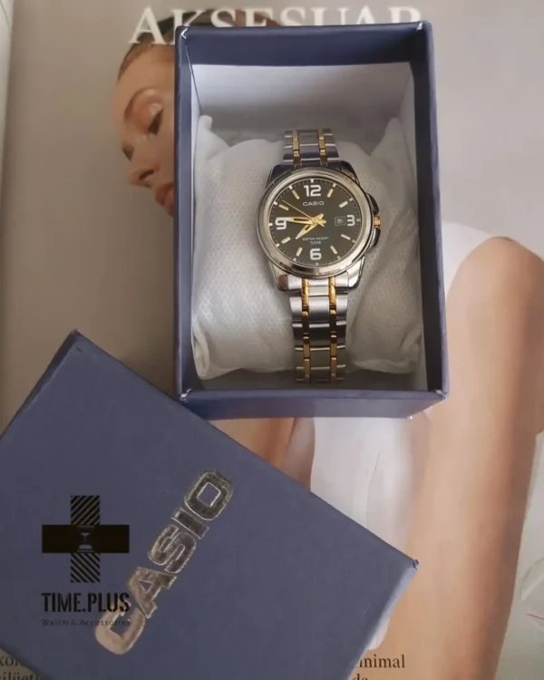 ساعت مچی زنانه کاسیو مدل LTP-1314SG-1AVDF نقره ای و طلایی