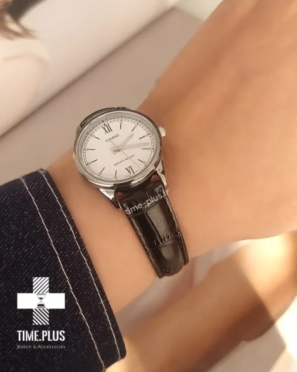 ساعت مچی زنانه کاسیو مدل LTp-v005L-7B2UDF نقره ای