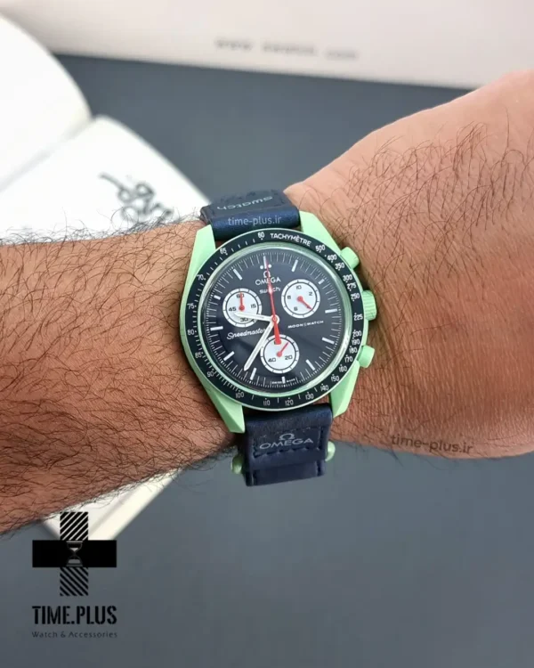 ساعت مچی مردانه امگاسواچ مدل Mission To the Sun سبز و سرمه‌ای