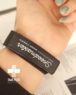 ساعت مچی زنانه امگاسواچ مدل Mission To The Moon Moonshine Gold طوسی