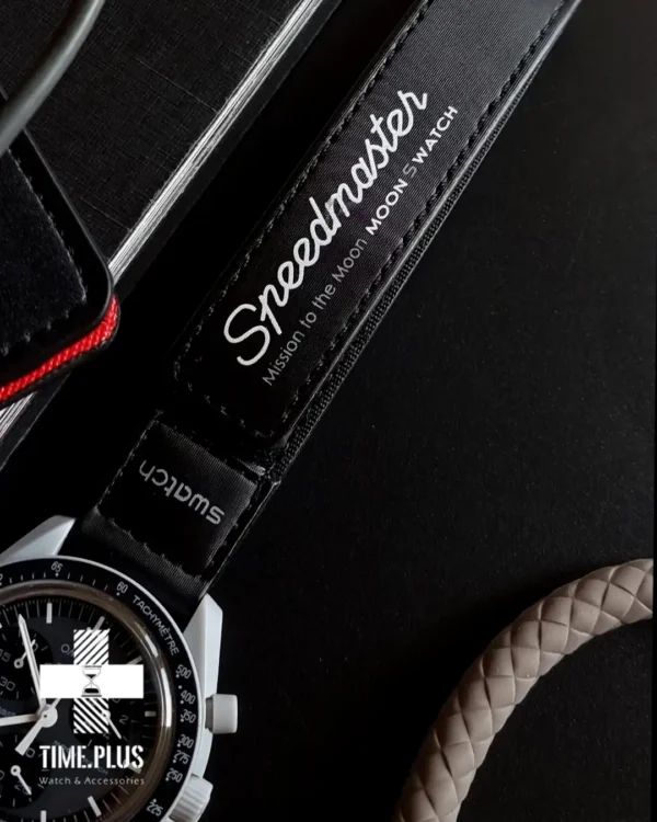 ساعت مچی زنانه امگاسواچ مدل Mission to Moon مشکی طوسی