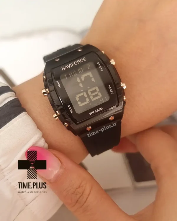 ساعت مچی زنانه نیوی فورس مدل NF7102 مشکی