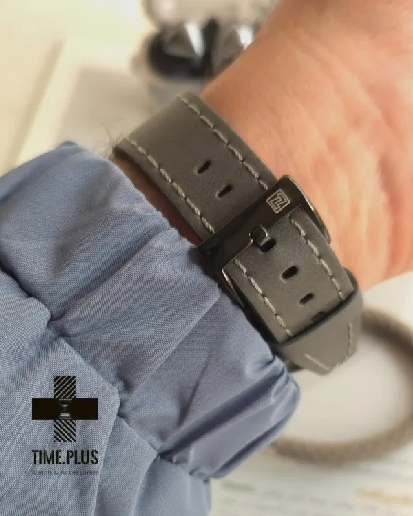 ساعت مچی زنانه نیوی فورس مدل NF9220 مشکی