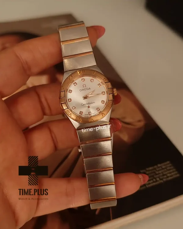 ساعت مچی زنانه امگا نقره ای و رزگلد