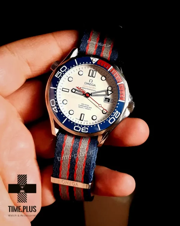 ساعت مچی مردانه امگا مدل سی مستر پروفشنال 007