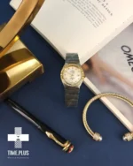 ساعت مچی زنانه امگا نقره ای و طلایی