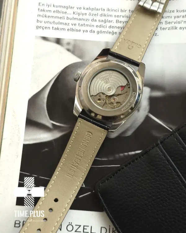 ساعت مچی مردانه امگا مدل سی مستر آکوا ترا سرمه‌ای