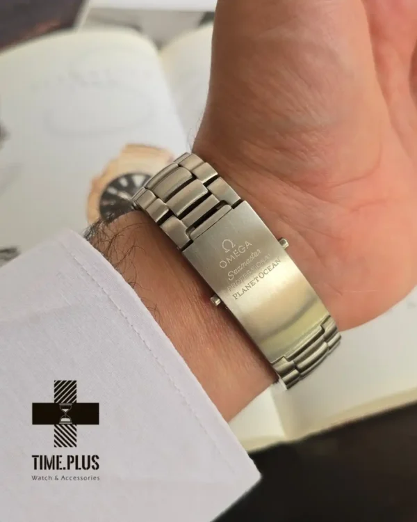 ساعت مچی مردانه امگا مدل Seamaster Planet Ocean مشکی