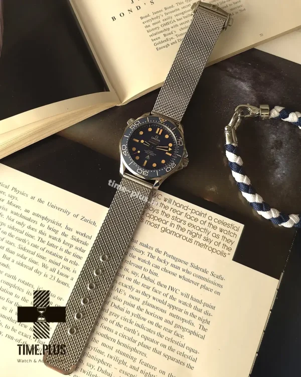 ساعت مچی مردانه امگا مدل سیمستر سرمه ای