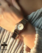 ساعت مچی زنانه امگا نقره ای براق و رزگلد