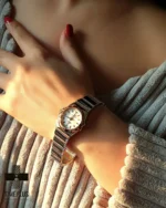 ساعت مچی زنانه امگا نقره ای براق و رزگلد