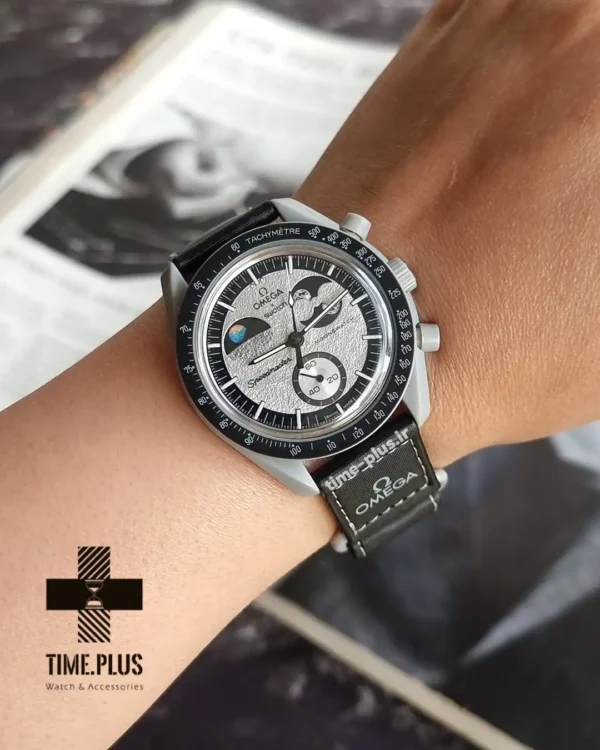 ساعت مچی زنانه امگاسواچ مدل Mission to Earthphase مشکی و طوسی