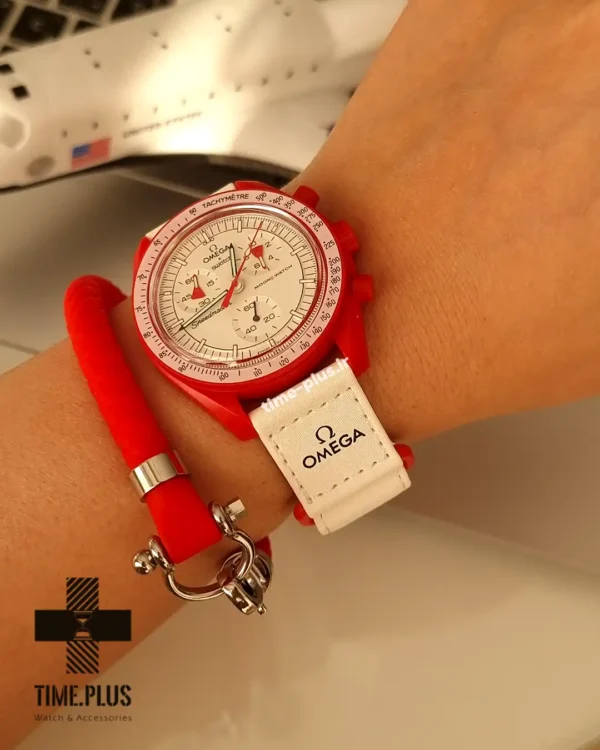 ساعت مچی زنانه امگاسواچ مدل Mars قرمز