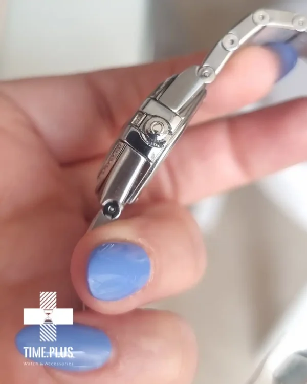 ساعت مچی زنانه امگا مدل کانسلیشن نقره ای