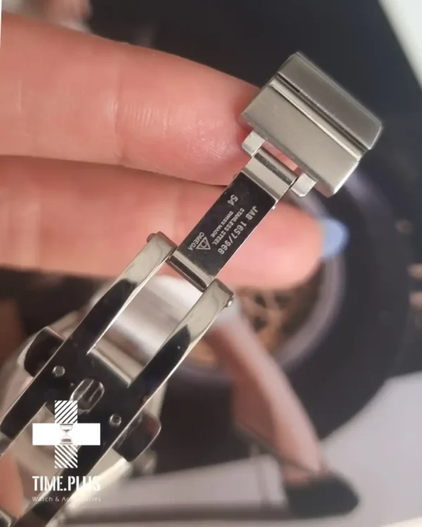 ساعت مچی زنانه امگا مدل کانسلیشن نقره ای