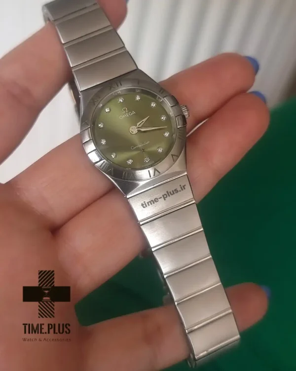 ساعت مچی زنانه امگا نقره ای