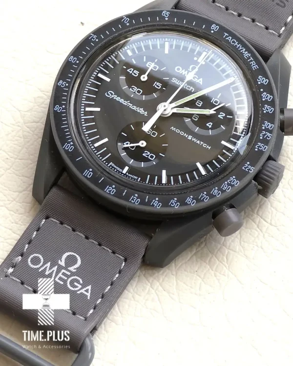 ساعت مچی زنانه امگاسواچ مدل Mission to Mercury طوسی پر رنگ