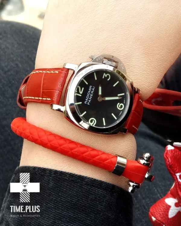 ساعت مچی زنانه پنرای نقره ای