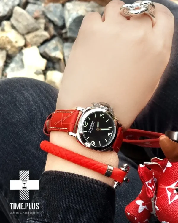 ساعت مچی زنانه پنرای نقره ای