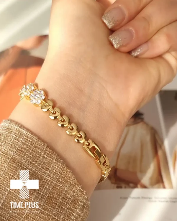 ساعت مچی زنانه رویال کرون طلایی