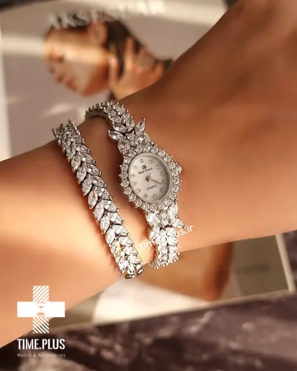 ساعت مچی زنانه رویال کرون نقره ای