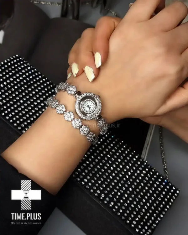 ساعت مچی زنانه رویال کرون نقره ای